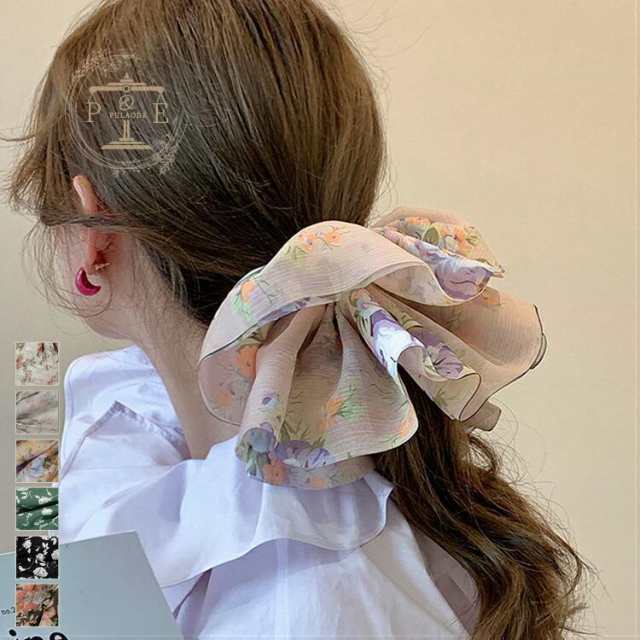 シュシュ ヘアアクセサリー ヘアアレンジ まとめ髪 大きめ フリル 存在感 花柄 フェミニン 小顔効果 大人かわいい ホワイト グレー グリーン ブラック ベージュ 美人 ナチュラル デート モダン 